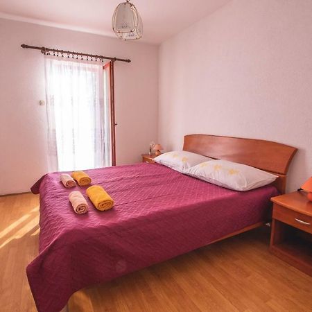 Kristian Apartments Rovigno Esterno foto