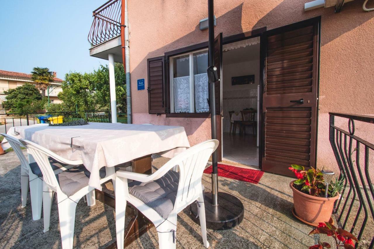 Kristian Apartments Rovigno Esterno foto