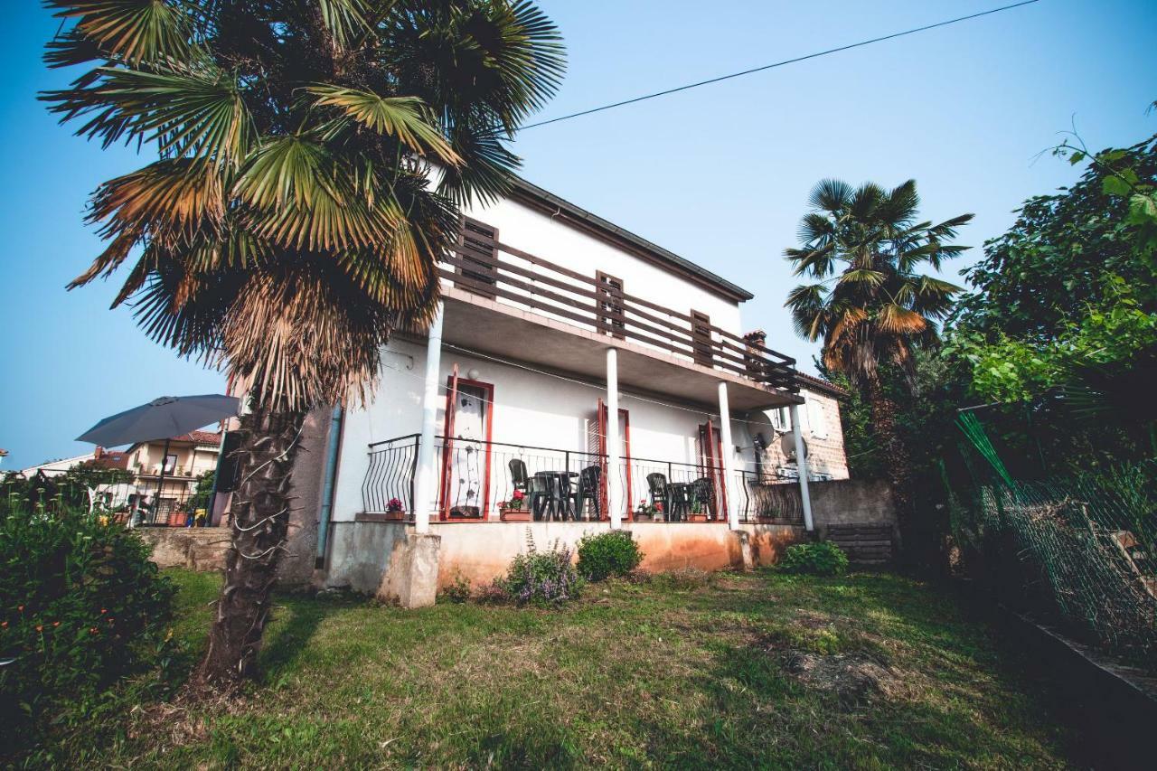 Kristian Apartments Rovigno Esterno foto
